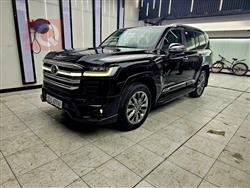 تۆیۆتا لاند کروزەر